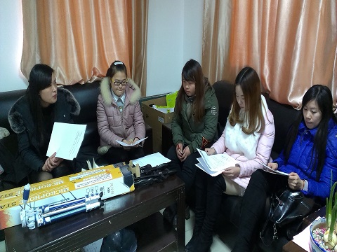 光明学校组织教师召开 骏马杯竞赛理论笔试指